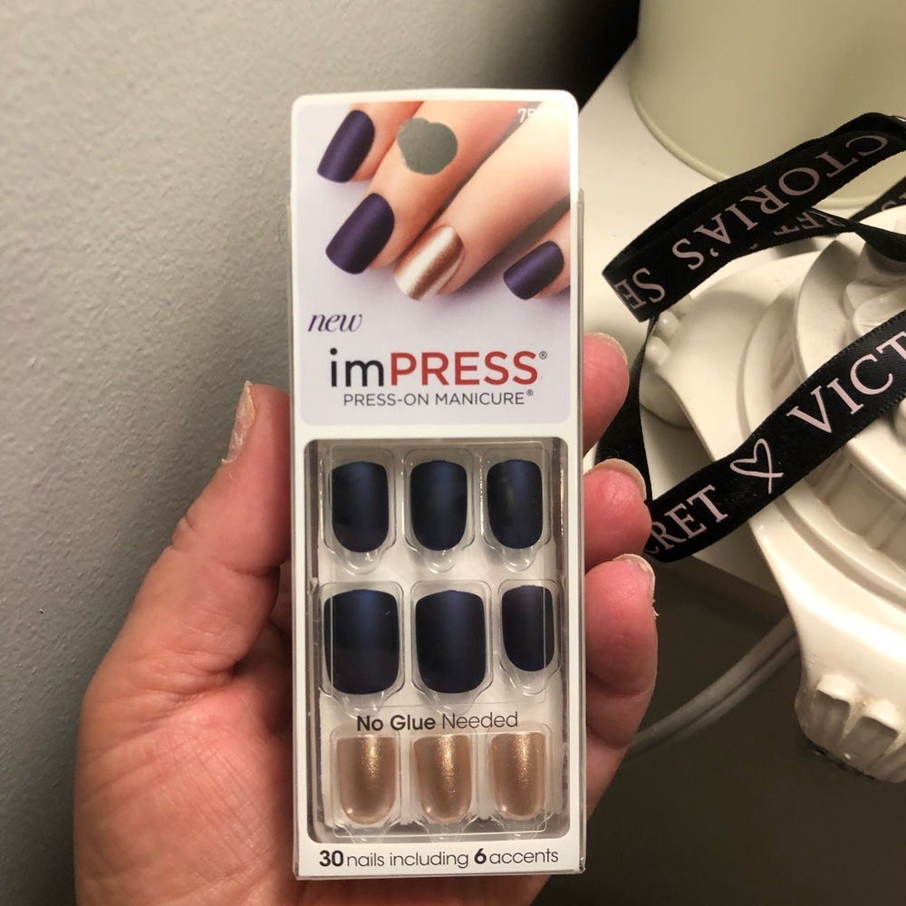 imPRESS NAILS - Picture 4 of 6
